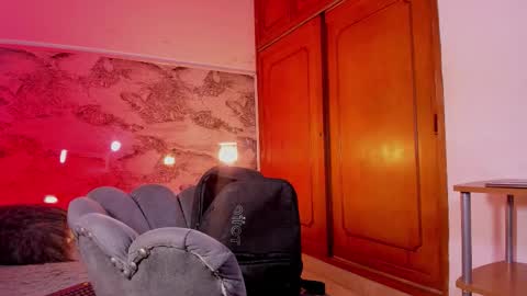 jeus_stanley online show from March 2026 03:28:02 AM