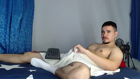 Snapshot of jeycob_happy97 chatting on June 2026 12:03:01 PM Juan David online show from June 2026 12:03:01 PM