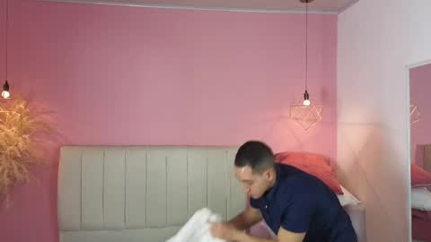 Jhan online show from April 2026 11:05:02 PM