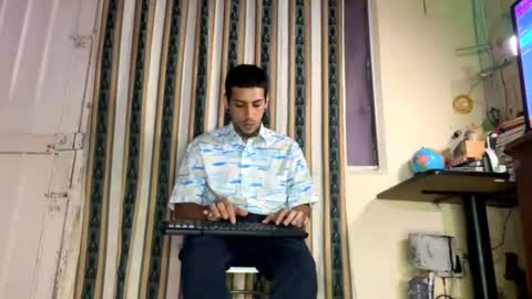 Snapshot of jharol_cardona chatting on June 2026 01:03:01 AM Jharol online show from June 2026 01:03:01 AM