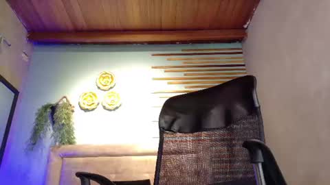Snapshot of jharol_cardona chatting on July 2026 12:58:01 AM Jharol online show from July 2026 12:58:01 AM