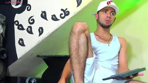 jhon_malo online show from April 2026 05:00:02 AM