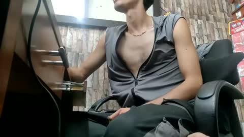 Snapshot of jhosuamoore chatting on July 2026 03:05:01 PM Jhosuamoore online show from July 2026 03:05:01 PM