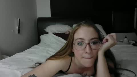 jilliangiselle online show from February 2026 06:19:02 AM