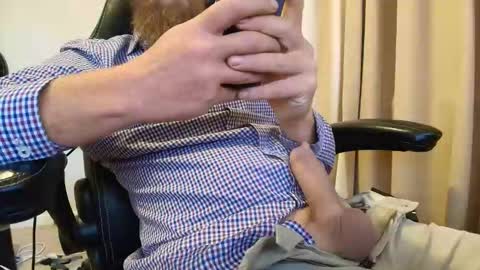 jim74122 online show from April 2026 02:36:02 AM