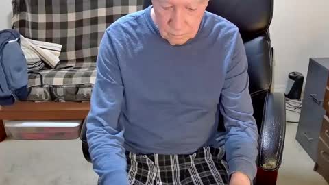 Snapshot of jimmy_d47 chatting on February 2025 12:12:01 PM jimmy_d47 online show from February 2025 12:12:01 PM