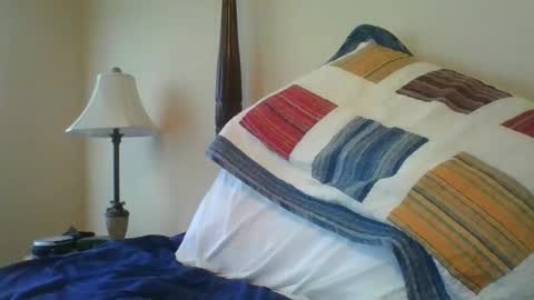 jmichael50 online show from December 2025 06:01:02 PM