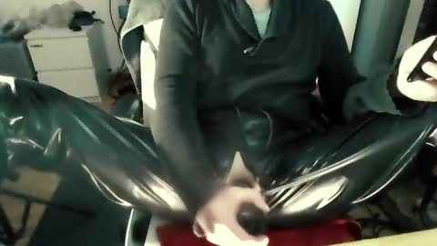 Snapshot of joanesxfree chatting on January 2025 04:11:01 PM The sweetest toy online show from January 2025 04:11:01 PM