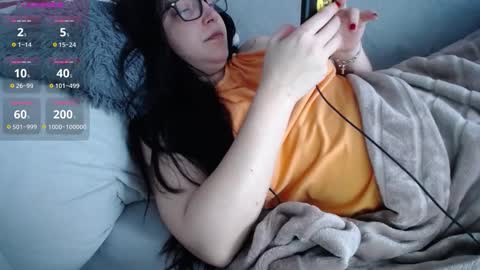 Jo online show from November 2025 10:25:02 AM