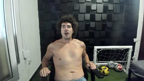 Snapshot of joaquin420_hot chatting on June 2026 07:24:02 AM joaquin420_hot online show from June 2026 07:24:02 AM