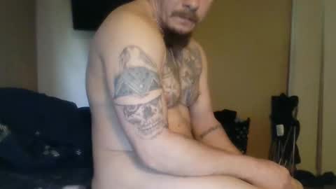 joestout22985118 online show from May 2026 03:19:02 PM