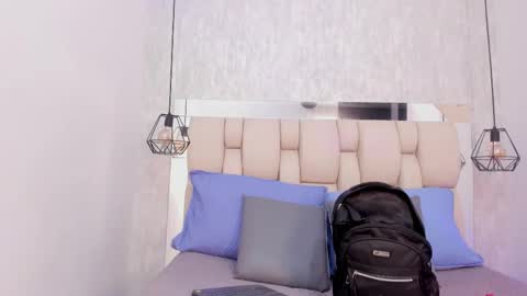 Johan  online show from September 2025 11:32:02 AM