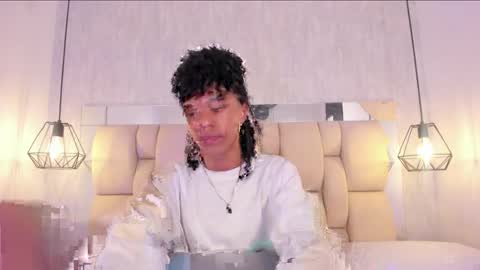 Johan  online show from April 2026 02:47:02 PM