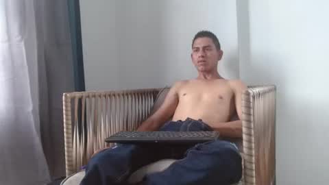 Snapshot of johan_kitten chatting on July 2026 03:47:01 PM johan online show from July 2026 03:47:01 PM