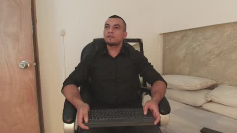 johan online show from March 2026 05:52:02 AM