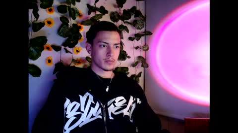 johan_parker222 online show from September 2025 02:12:02 AM