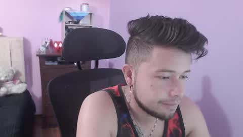 Snapshot of johanleonsweetboy chatting on July 2026 02:13:01 PM JOHAN independient model online show from July 2026 02:13:01 PM