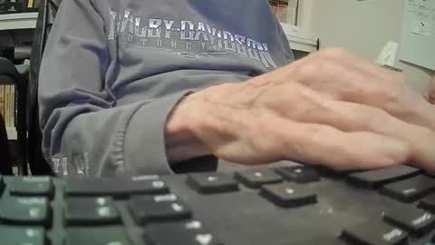 Snapshot of johngp777 chatting on April 2026 04:30:01 PM johngp777 online show from April 2026 04:30:01 PM