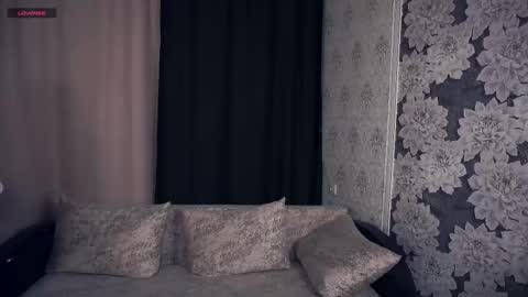 Snapshot of johnnietantum chatting on October 2025 05:30:02 PM Rocio online show from October 2025 05:30:02 PM