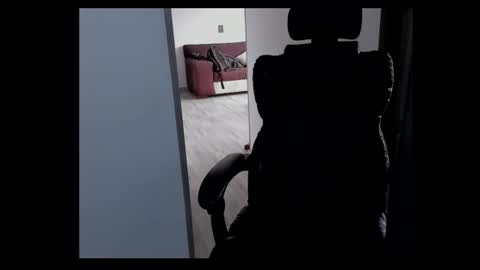 Johnny online show from November 2025 02:49:02 PM