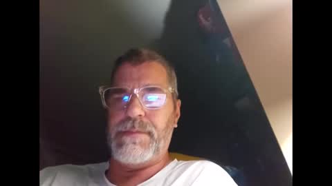 johnnyblaze2112 online show from April 2026 11:43:01 AM