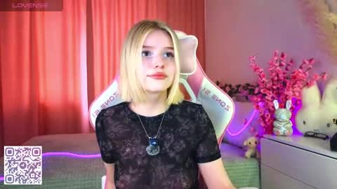 Paula online show from June 2026 02:59:01 AM