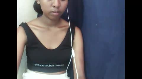 joliekah27 online show from February 2026 09:08:01 AM