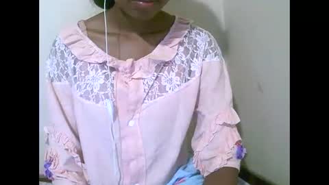 joliekah27 online show from April 2026 06:55:02 PM