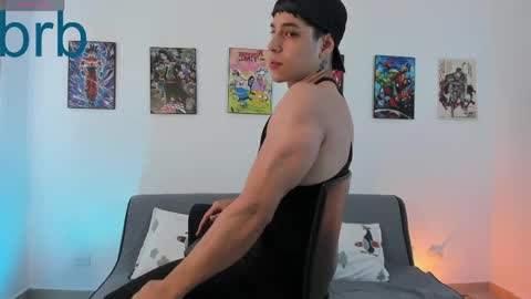 Instagram jonathanfit14 online show from April 2026 02:51:02 AM