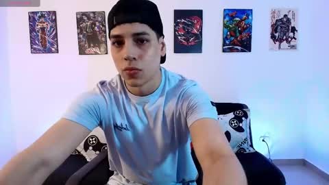 Instagram jonathanfit14 online show from April 2026 11:51:02 PM