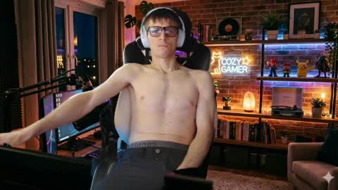 jonathanthiccoc online show from April 2026 10:44:01 PM