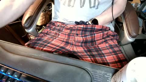 Jonathon Swift online show from April 2026 04:37:02 AM