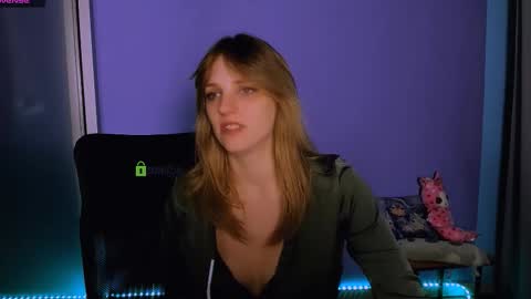 jose_fairy online show from November 2025 09:58:01 AM