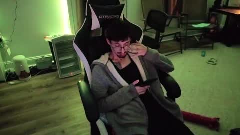 Josef online show from April 2026 02:01:01 AM