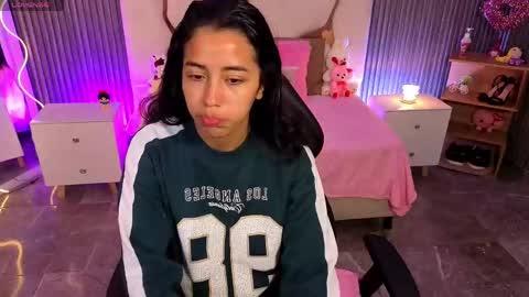Snapshot of joselyn_tay chatting on April 2026 12:22:02 PM Joselyn online show from April 2026 12:22:02 PM