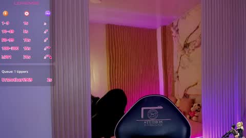 Snapshot of joselyn_tay chatting on June 2026 12:00:02 PM Joselyn online show from June 2026 12:00:02 PM