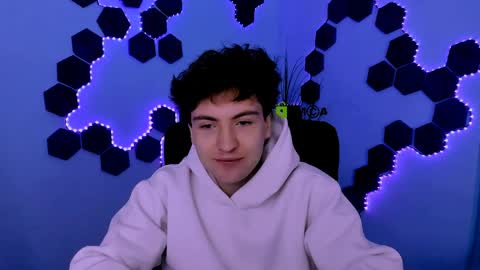 joseph_bear_ online show from April 2026 08:14:01 AM