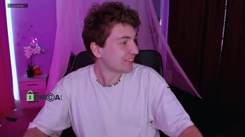 joseph_bear_ online show from April 2026 08:51:02 AM