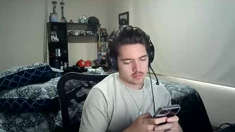 Josh online show from December 2025 08:58:02 PM