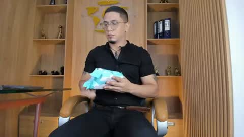 Snapshot of joshmiller___ chatting on July 2026 11:50:01 AM joshmiller___ online show from July 2026 11:50:01 AM