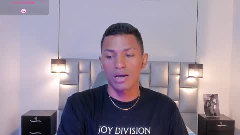 JOSS JORDAN  online show from November 2025 06:33:02 PM