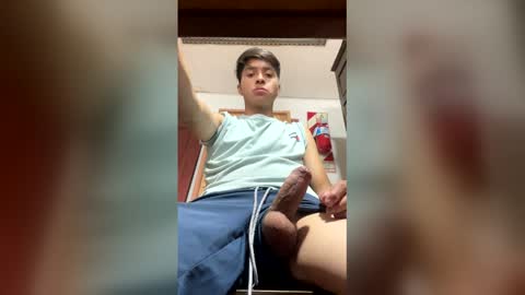 Snapshot of jovenlindo2002 chatting on April 2026 01:41:01 PM Fran online show from April 2026 01:41:01 PM