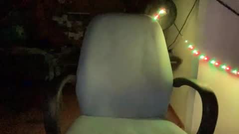 Snapshot of jraiven chatting on December 2024 02:45:02 AM Soy Rai online show from December 2024 02:45:02 AM