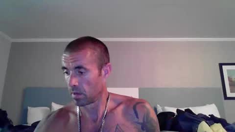 jrizzle1111 online show from April 2026 01:07:02 AM