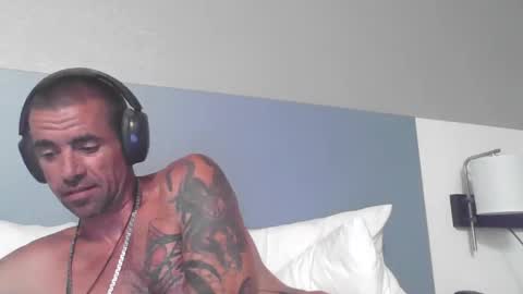 jrizzle1111 online show from April 2026 12:16:02 AM