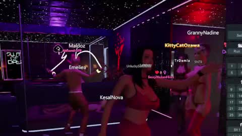 EleniGr online show from March 2025 07:57:01 AM