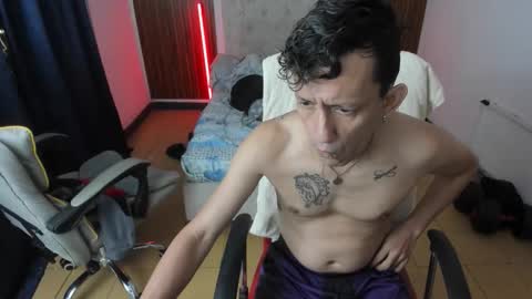 juan_and_luke online show from March 2026 09:24:02 AM