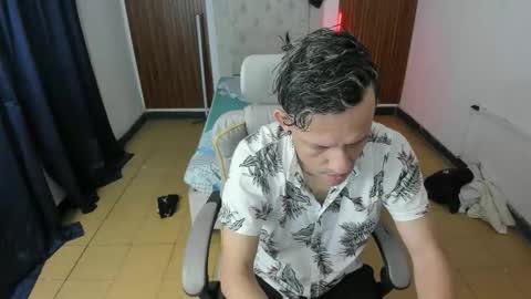 juan_and_luke online show from April 2026 11:26:02 AM