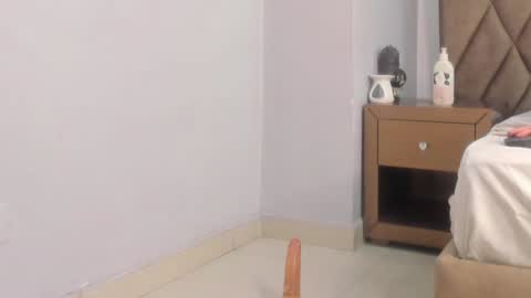 juana_valentina1 online show from December 2024 10:23:02 PM