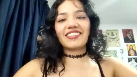 juancamillr online show from April 2026 12:35:01 AM